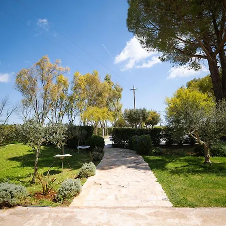Masseria San Michele Bed & Breakfast
