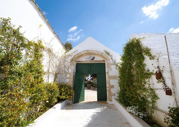 Bed & Breakfast Masseria San Michele 4*